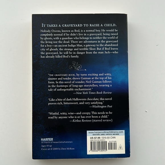 🌼4 for $25 🌼 The Graveyard Book by Neil Gaiman - Picture 2 of 4